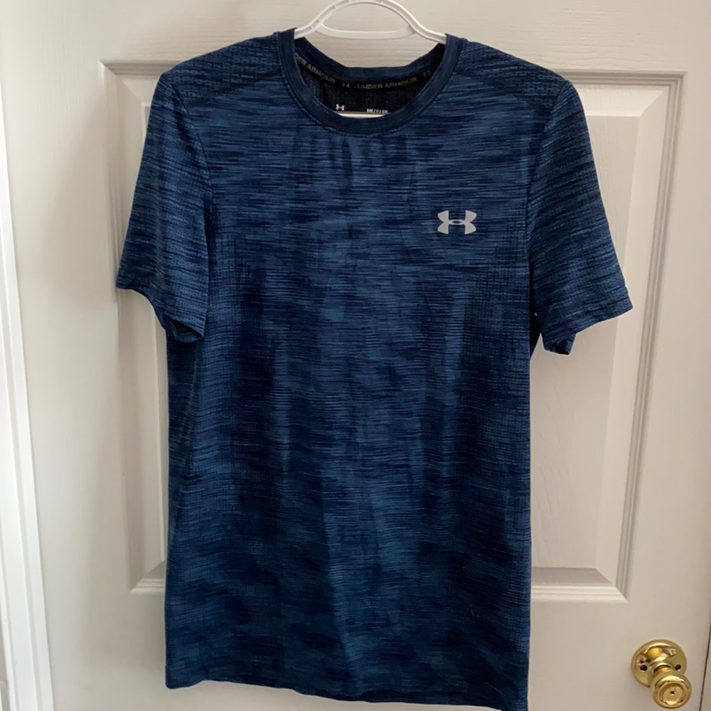 Under armour men’s dry fit T-shirt